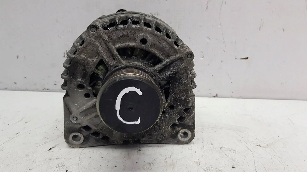 фото №1, Генератор 03l903023d vw passat b7 1.6tdi