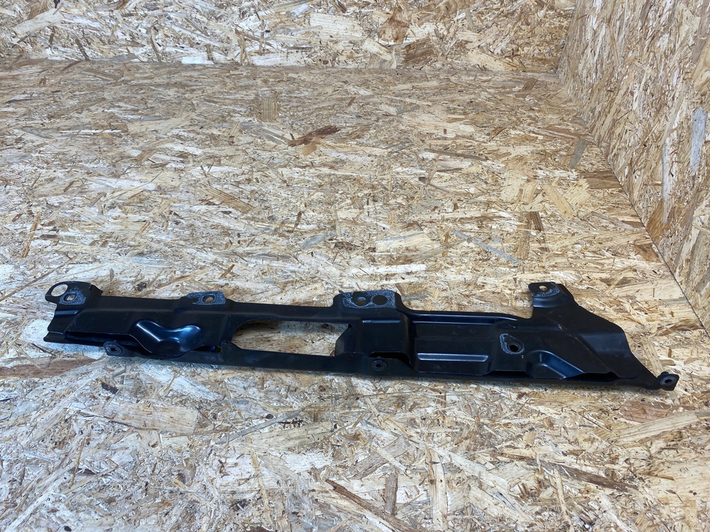 фото №9, Кронштейн кронштейн крыла левый land rover discovery v l462 hy32-16151-ab