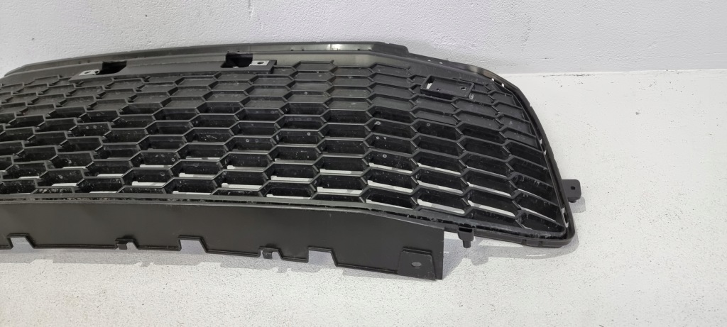 Решётка бампера средняя toyota gt86 gr 2 21- Киев