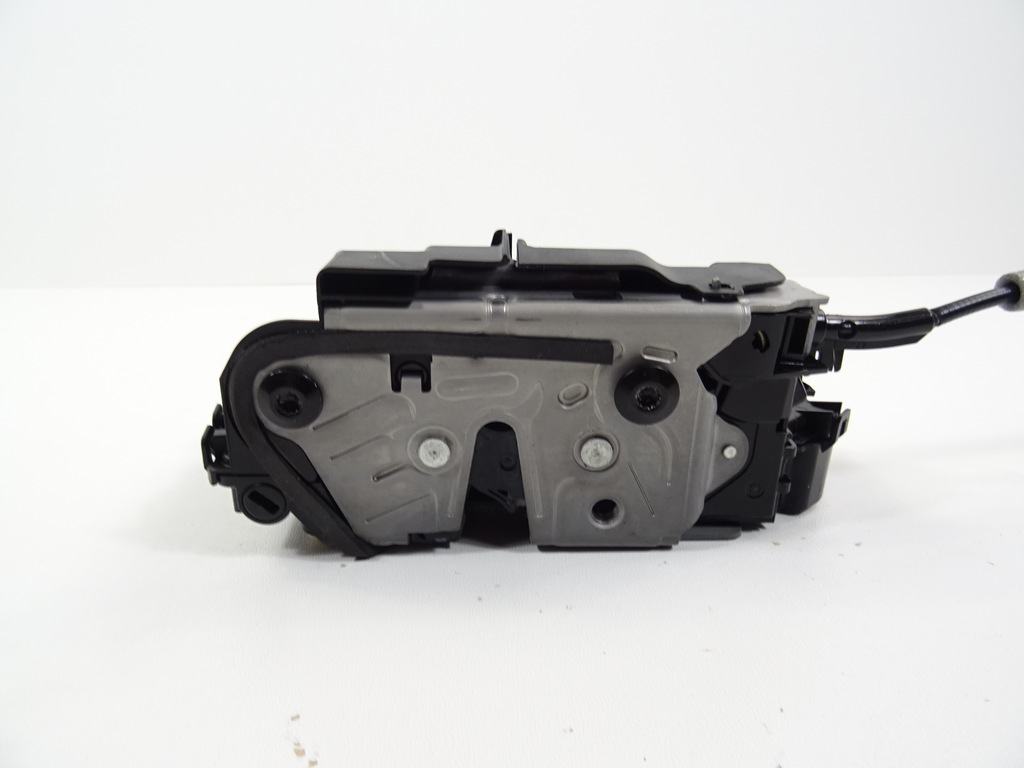 фото №4, Audi q3 83a замок дверь задняя правый 5ta839016q 2023 r