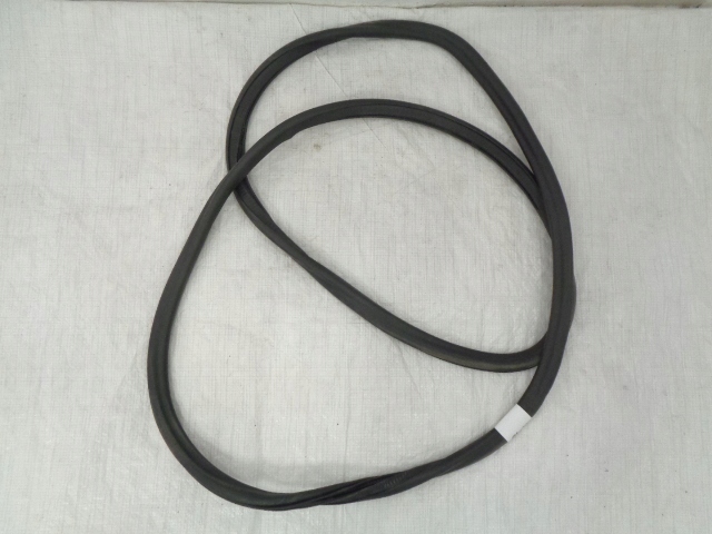 фото №1, Opel crossland прокладка дверь правых перед