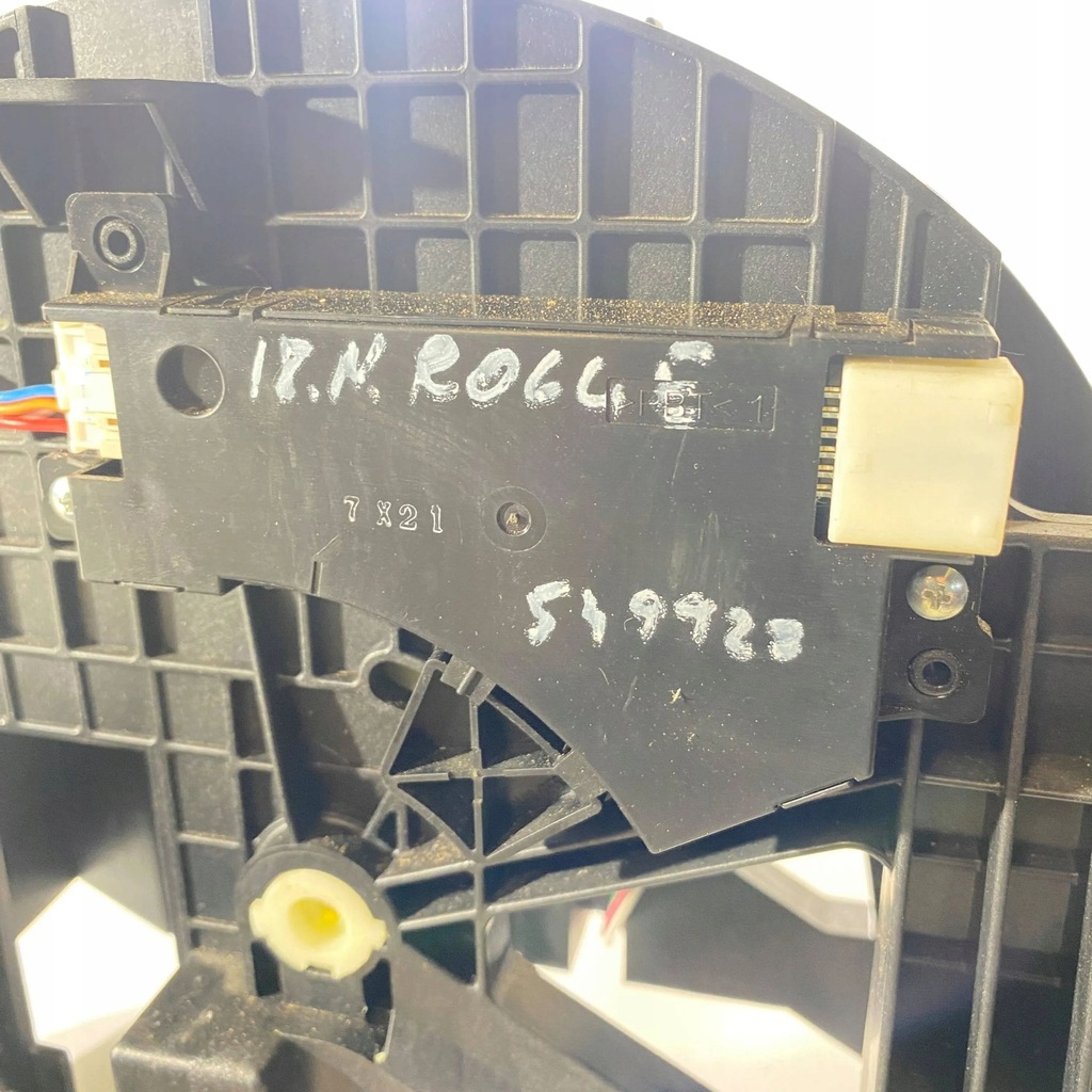 фото №9, Nissan rogue 2018 домкраты i выборник