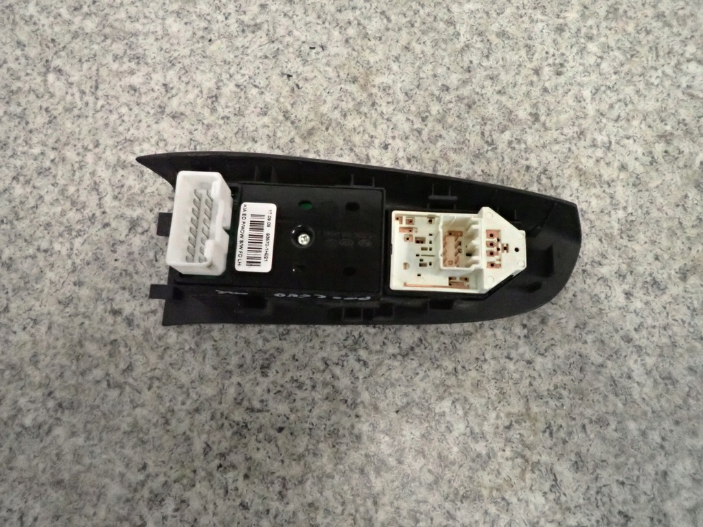 фото №5, Kia proceed 06-11 панель управление стекла левый