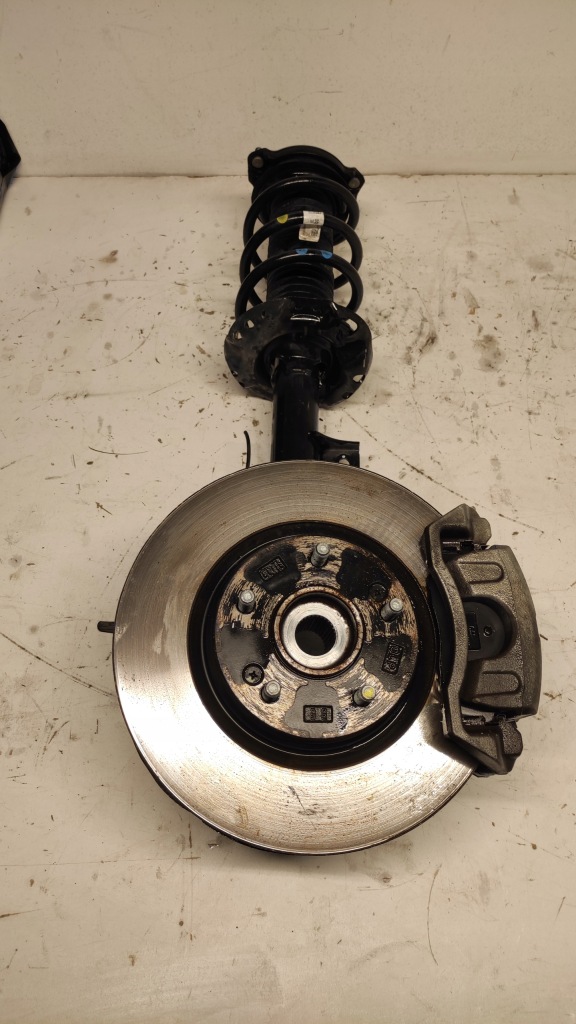 фото №1, Hyundai tucson ii 1.6gdi амортизаторна стійка правий поворотний кулак