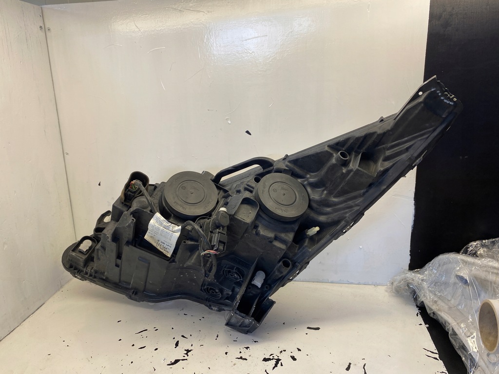 фото №13, Peugeot 3008 i лампа правий перед 89903245