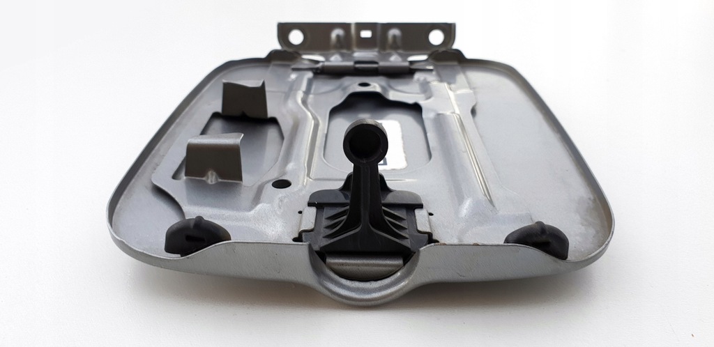 фото №14, Suzuki ignis 2 ii крышка заливной топлива серебристая, металлическая