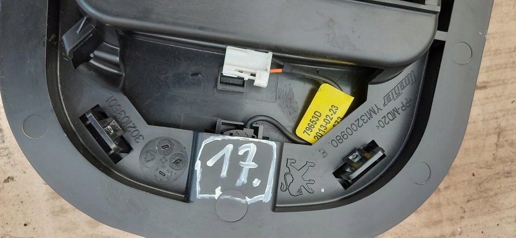 фото №9, Кронштейн фонари pudsufitki peugeot rcz ym13200980