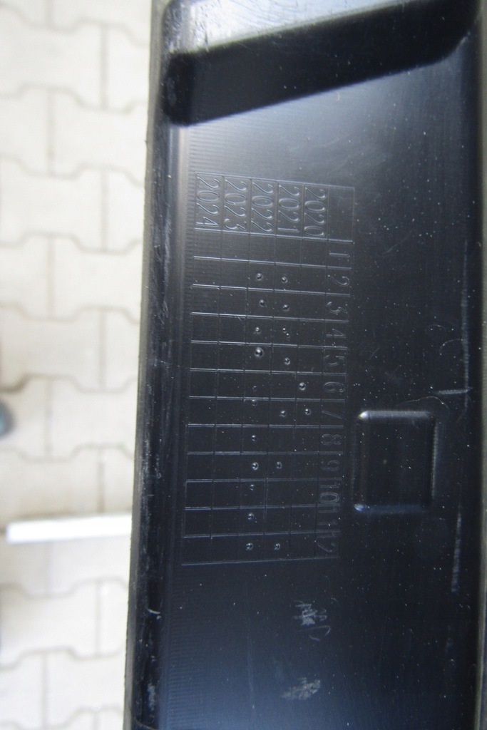 фото №8, Молдинг поріг права mercedes eqe v295 sedan 22-