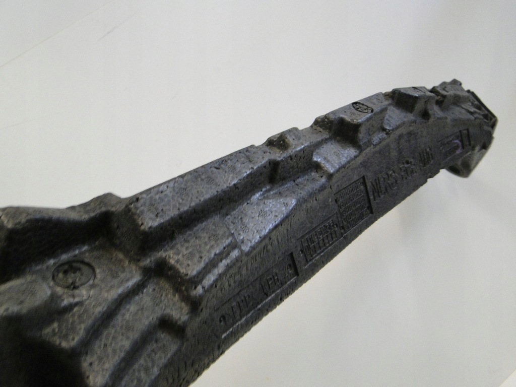 фото №9, Mercedes 213 w213 пенополистирол абсорбер бампера amg