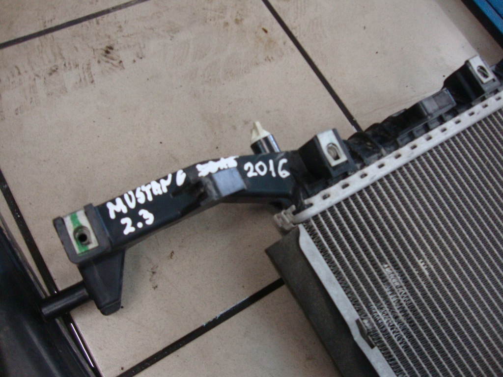 фото №9, Радиатор wody ford mustang 15 2.3