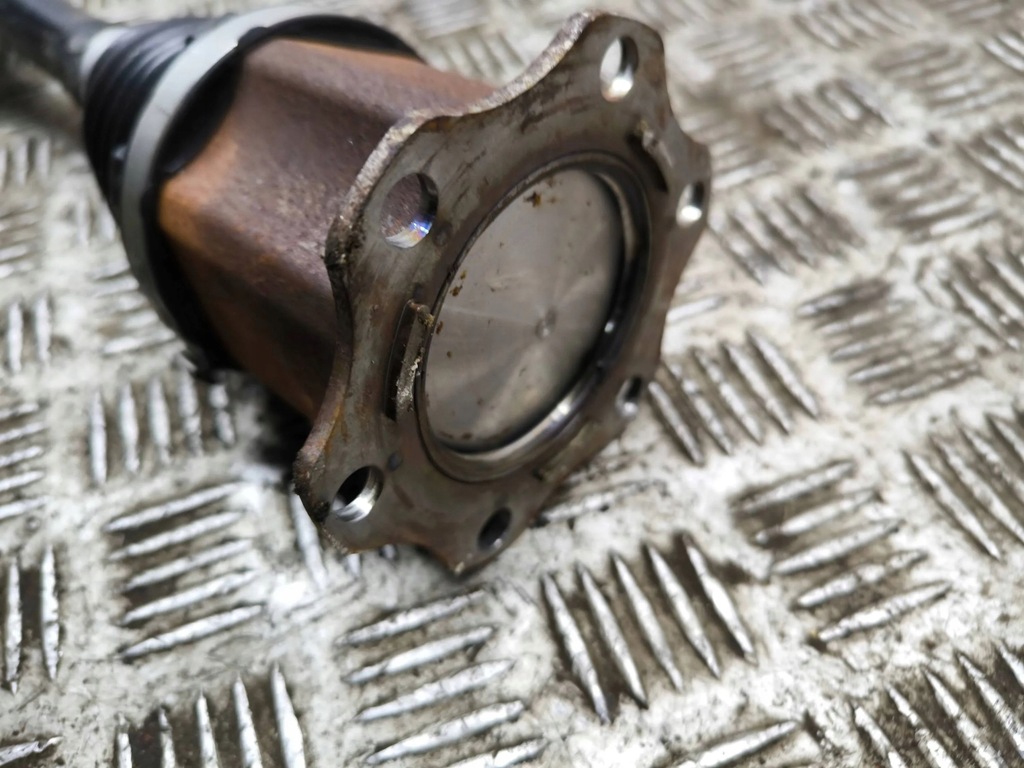 фото №7, Skoda octavia mk4 2022 правая сторона приводной вал передняя