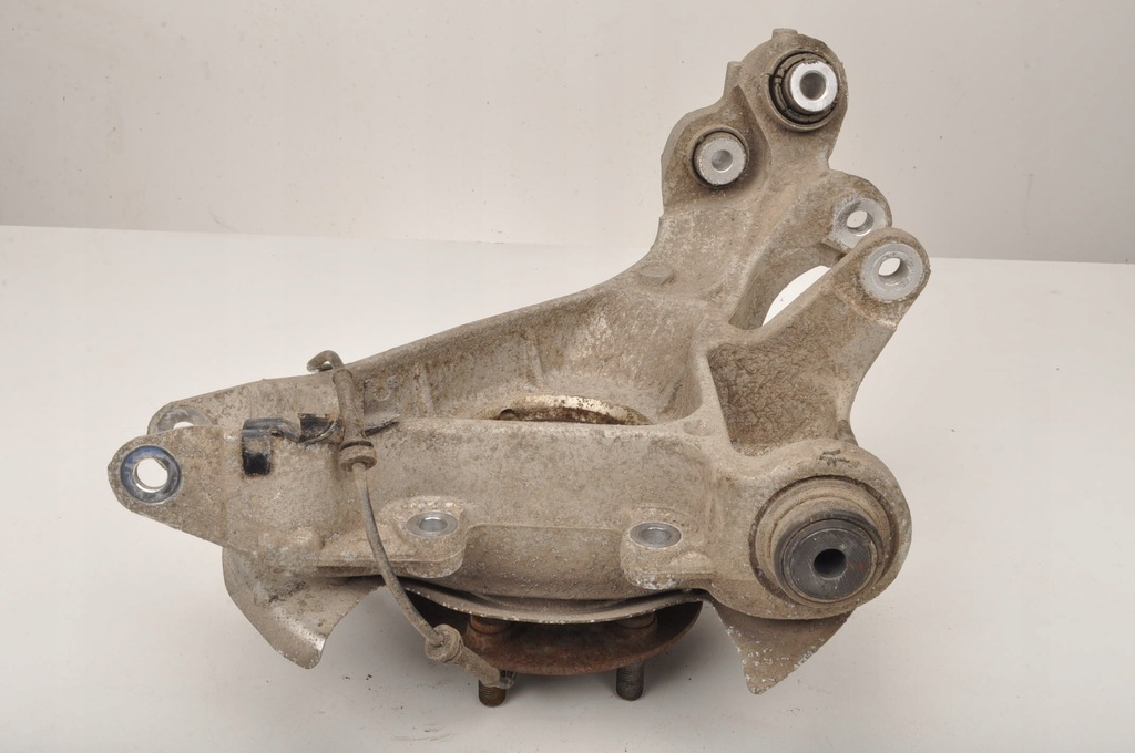 фото №6, Land rover discovery l462 поворотний кулак лівий задня jpla-5a971-ba