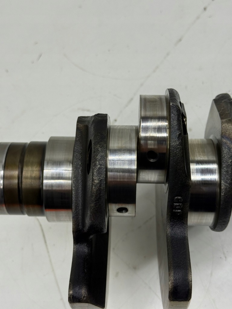 Audi a8 q5 a7 a6 c7 3.0 tdi cdu cla wał коленчатый gggg 059101bh исправный Доставка