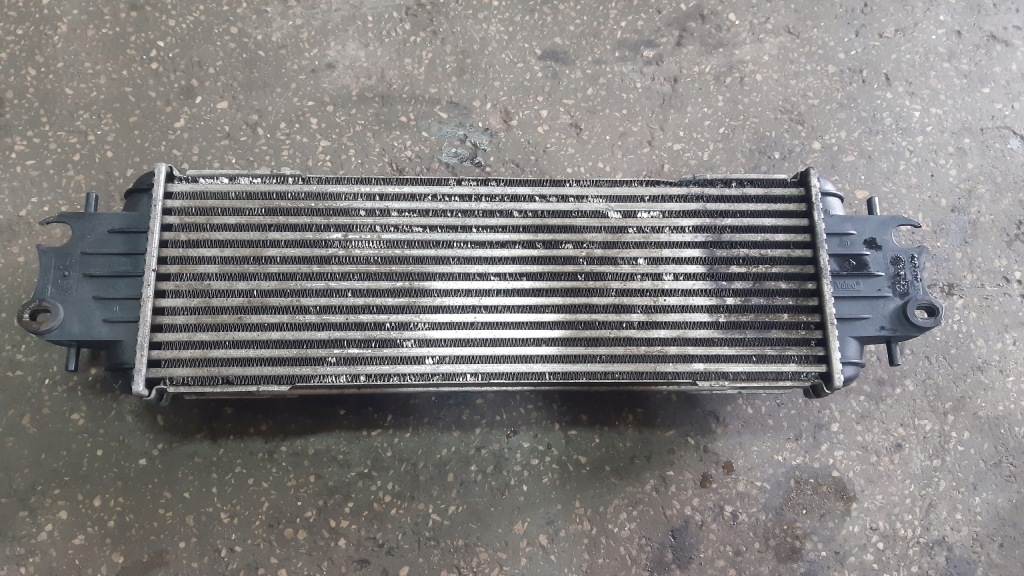 фото №1, Интеркулер радиатор vivaro trafic ii 1.9dci
