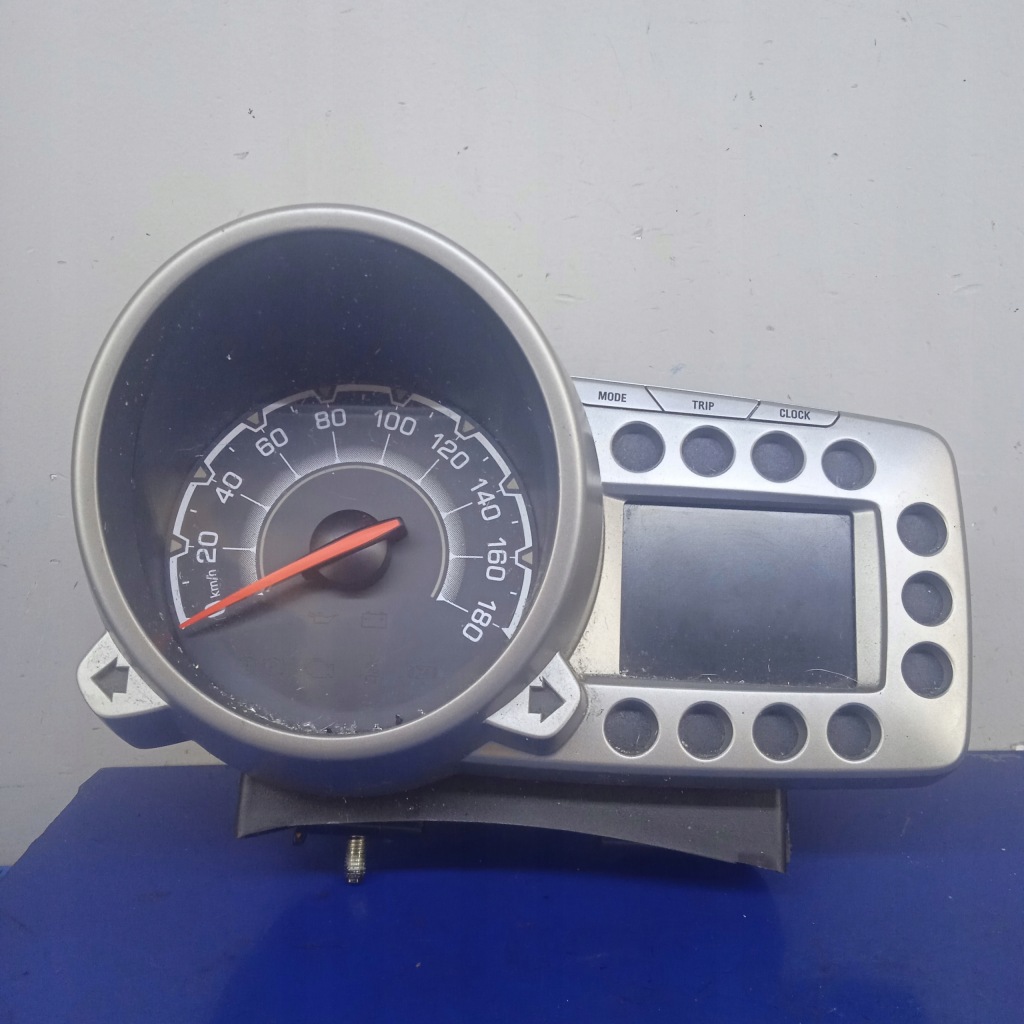 фото №1, Chevrolet spark m300 счетчик приборы дисплей