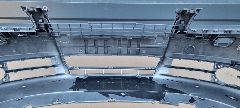 фото №8, Audi a4 b7 2004- бампер перед оригинал g073