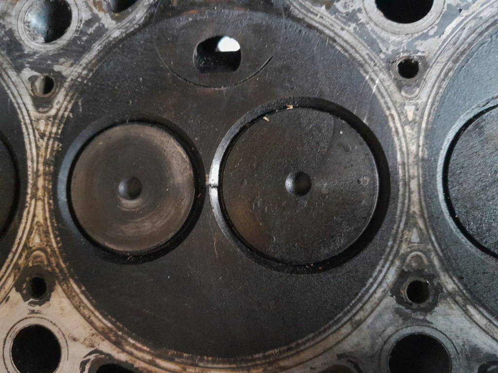 Головка vw t4 2.4 d aab Зі Шроту