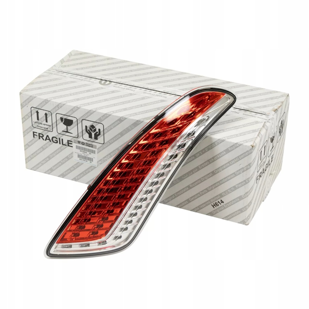 фото №1, Лампа задня lancia delta iii 09.08- 51808846 права