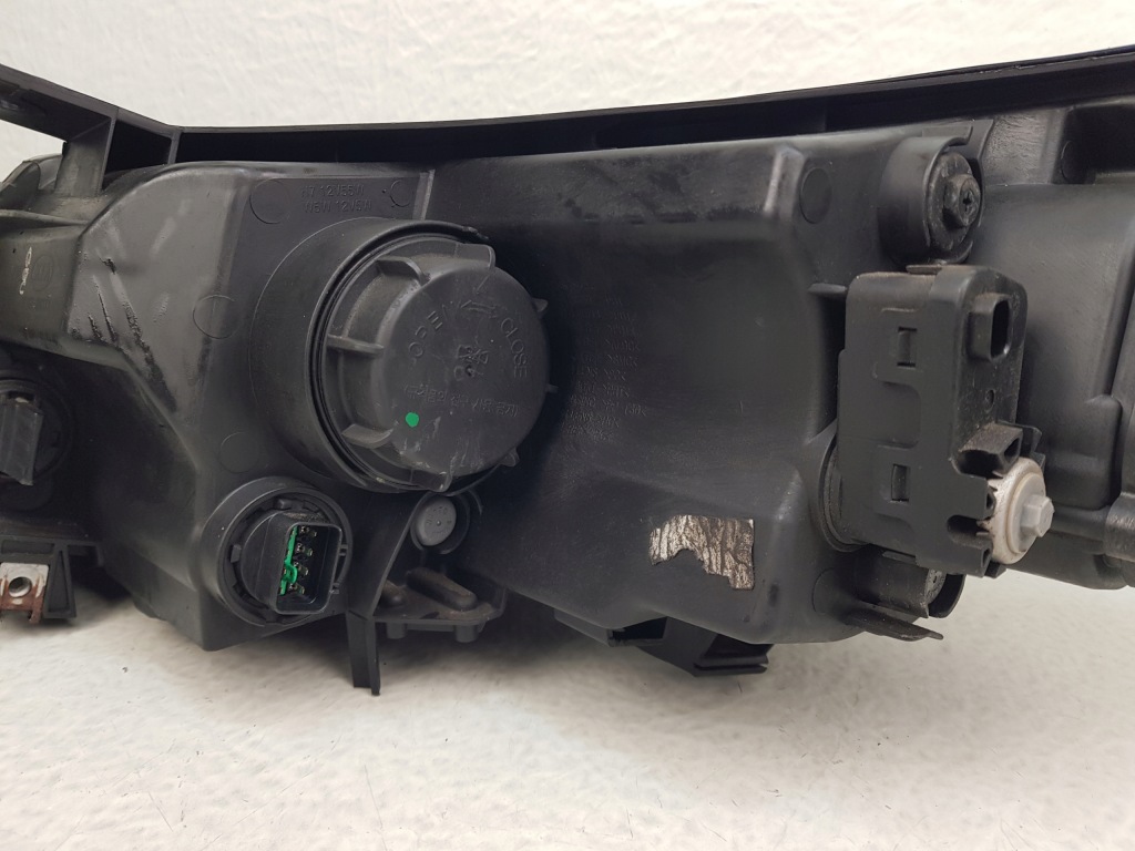 фото №9, Kia sportage 3 iii лампа правая передняя ксенон uk org