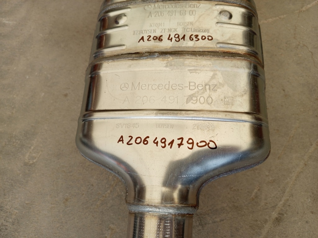 фото №14, Mercedes оригинальный номер a2064917800 a2064917900 a2064916300 w206 гаситель выхлоп