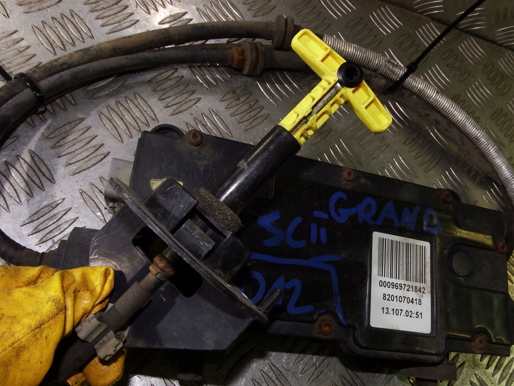 фото №5, Тормоз ручной тросы grand renault scenic ii 8201070418