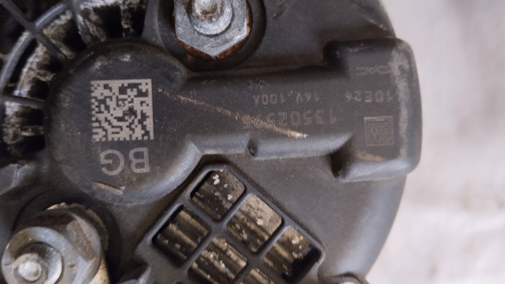 Генератор opel astra j insignia a zafira c chevrolet 1.6 16v 13502595 с Разборки