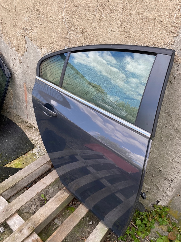 фото №3, Opel insignia дверь правое задние задняя