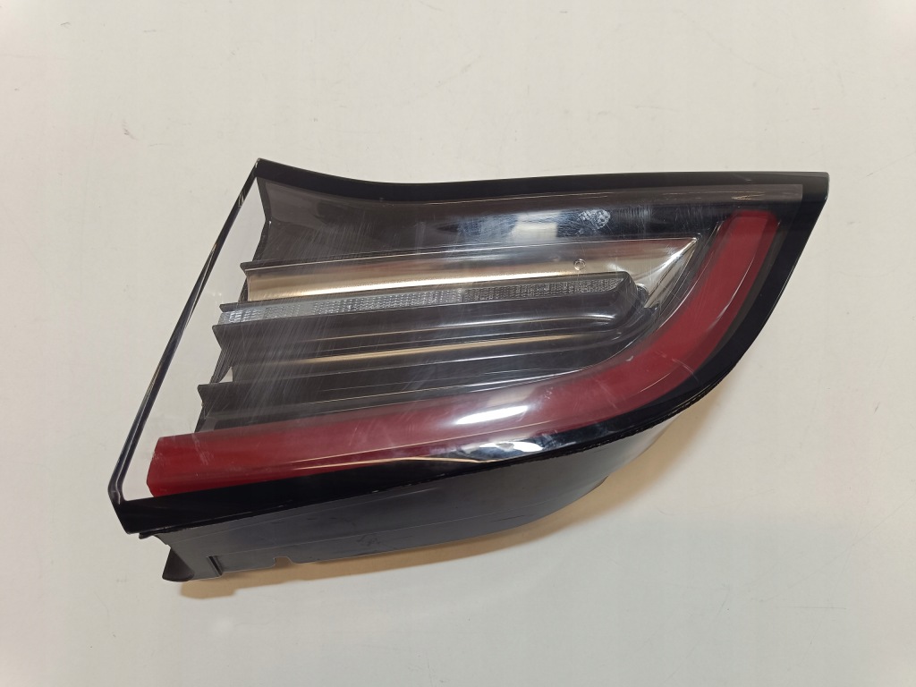 Купить Tesla 3 2016-2019 led фара правый  задний  задняя 1077402