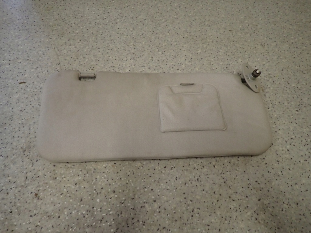 фото №1, Toyota yaris verso козирок сонцезахисний правий