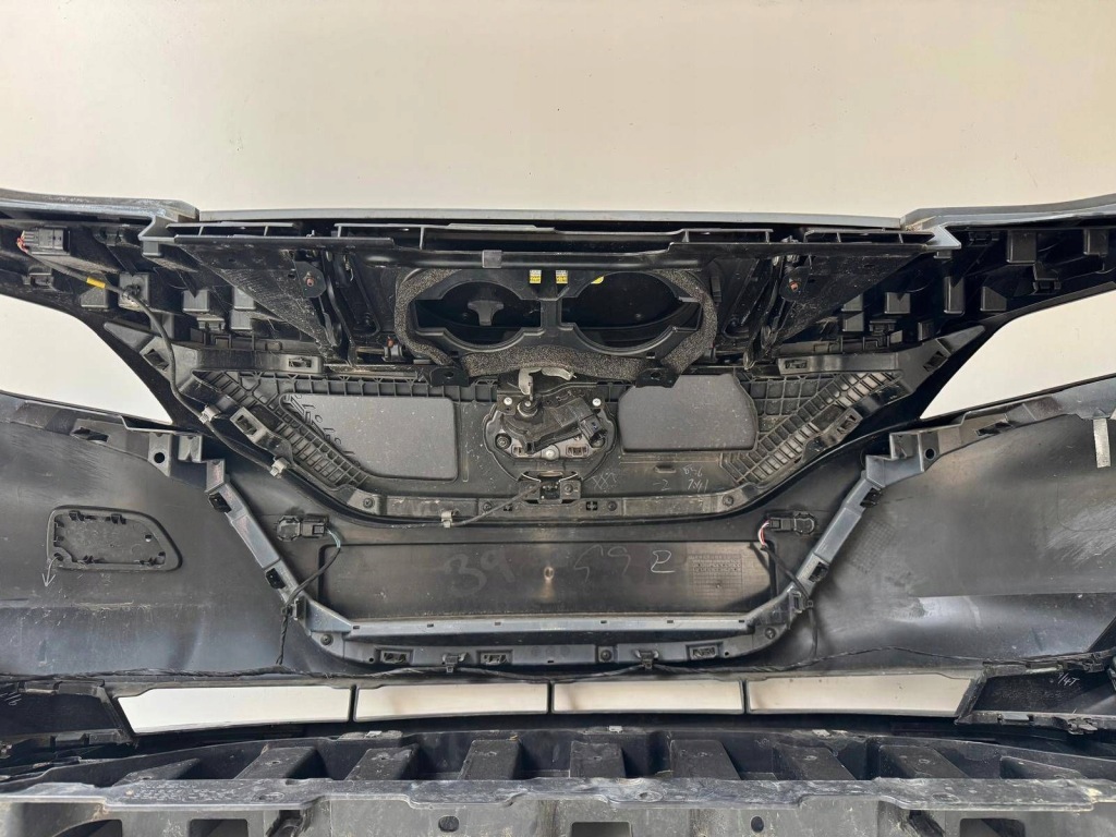 Nissan leaf 2 бампер перед передній pdc камера Ціна