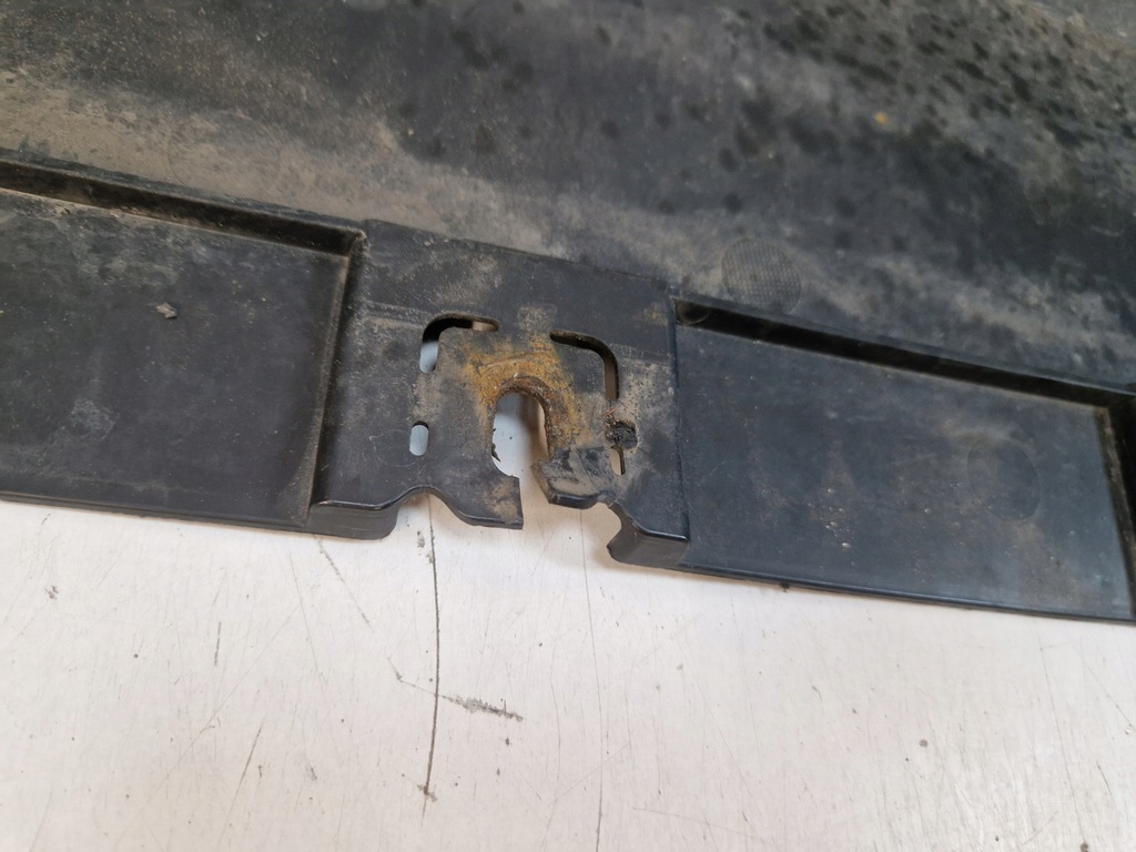 фото №8, Opel vivaro b trafic iii 3 бампер передний перед плита