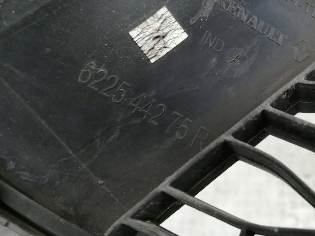 фото №6, Sandero ii logan ii lift 17- решётка впуск бампера перед 622544275r