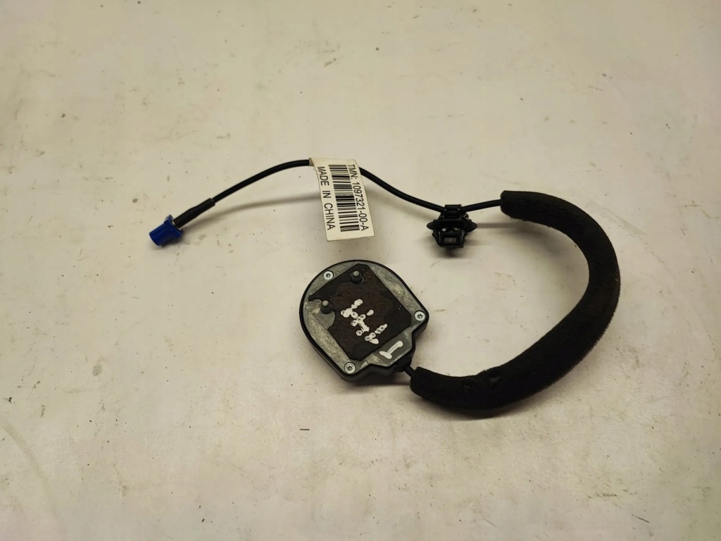 Антенна tesla model x 109732100a electric 385kw 2017 Цена