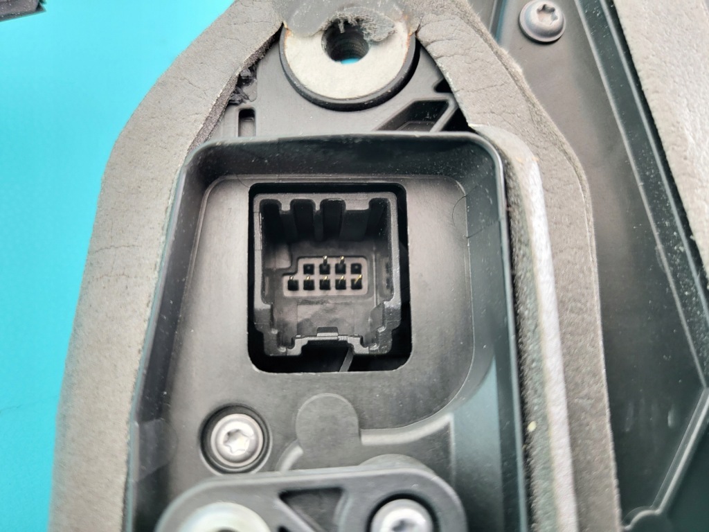 Opel insignia b 17r замок двері лівий перед європа 13597528 7 pin Зі Шроту