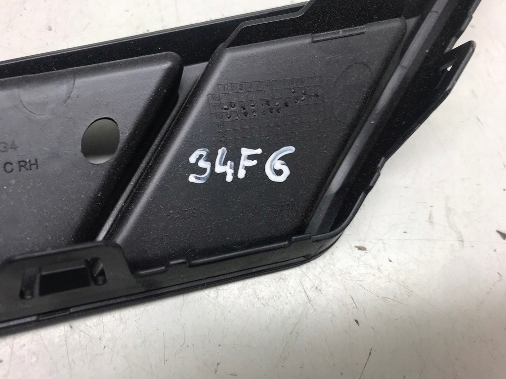 фото №12, Решётка решётка радиатора бампера рамка противотуманной фары правая 6f0853666c seat ibiza v 6f 18r