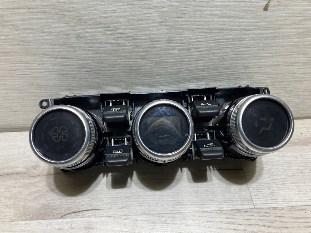 фото №15, Панель перемикач кондиціонера renault captur ii