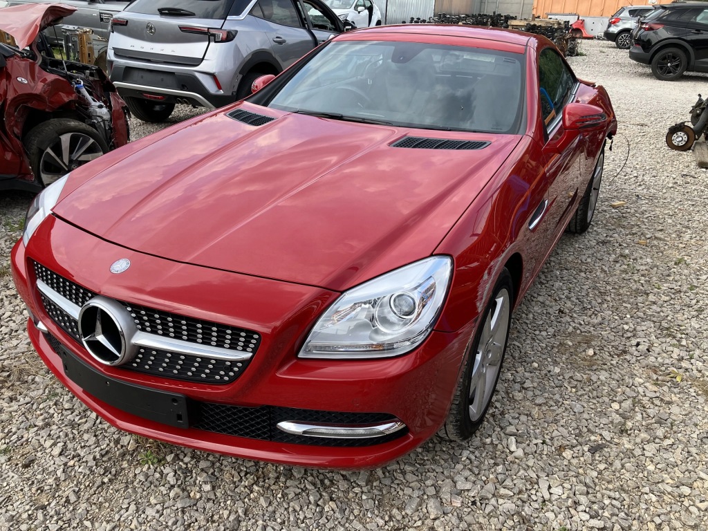 фото №2, Бампер перед mercedes slk r172 590 red opal kpl