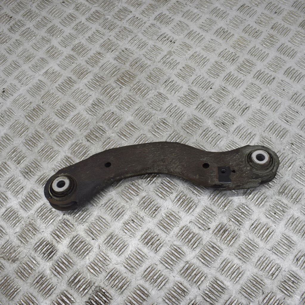 фото №6, Kia ev6 2022 права сторона верхній важіль задній