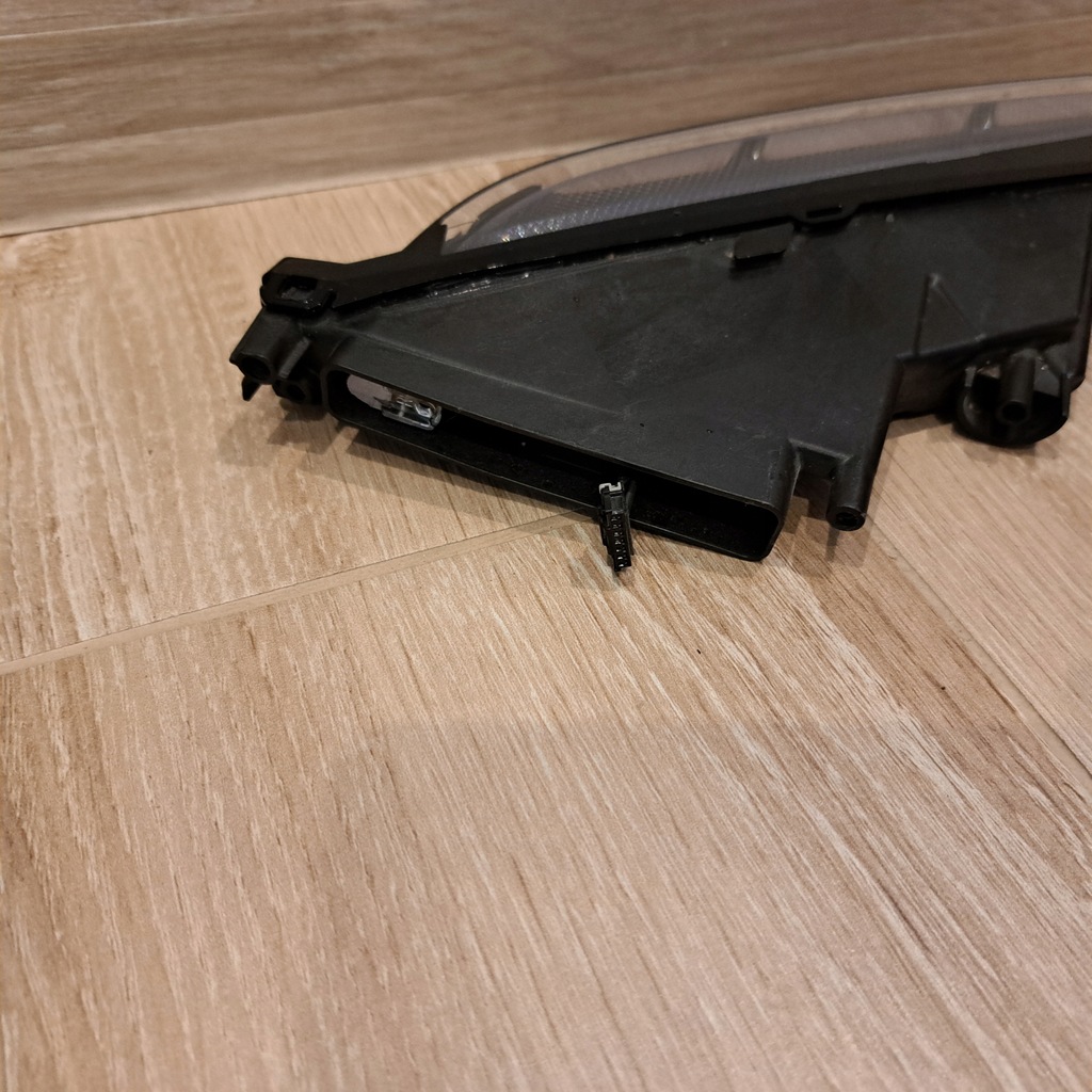 фото №8, Porsche macan lift лампа led drl правый 95b953082b