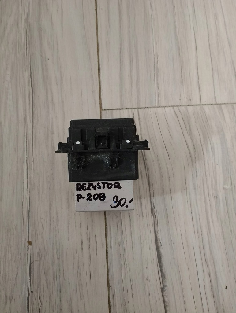 фото №1, Резистор резистор вентилятор t1000034z-c peugeot 208