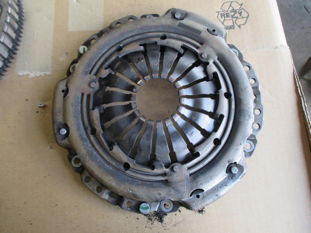 фото №1, Nissan note 1.5 dci 06-12 прижим сцепления