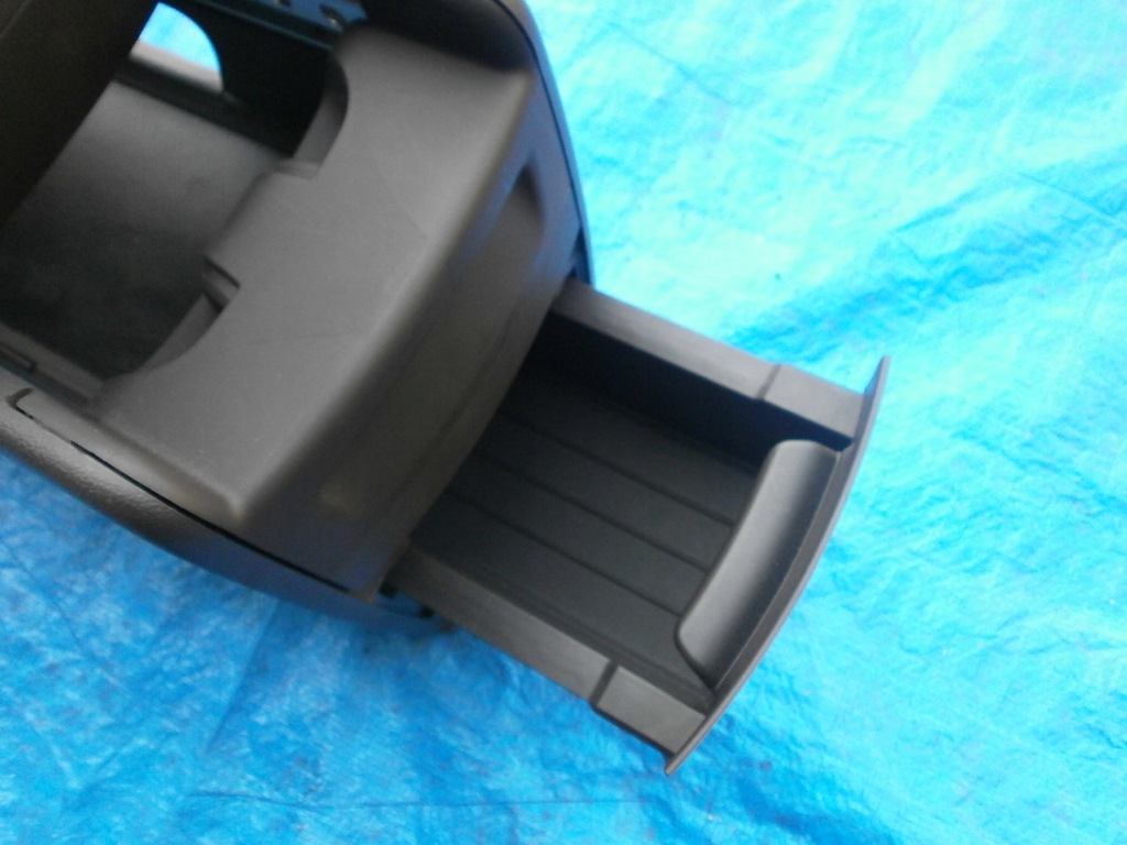 фото №6, Opel-części zafira c подлокотник бардачок туннель