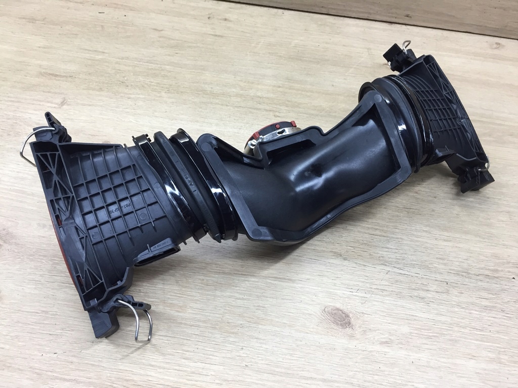 фото №9, Воздухозаборник впуск bez датчиков do mercedes m w166 ml w164 c w204 e w207 e w212