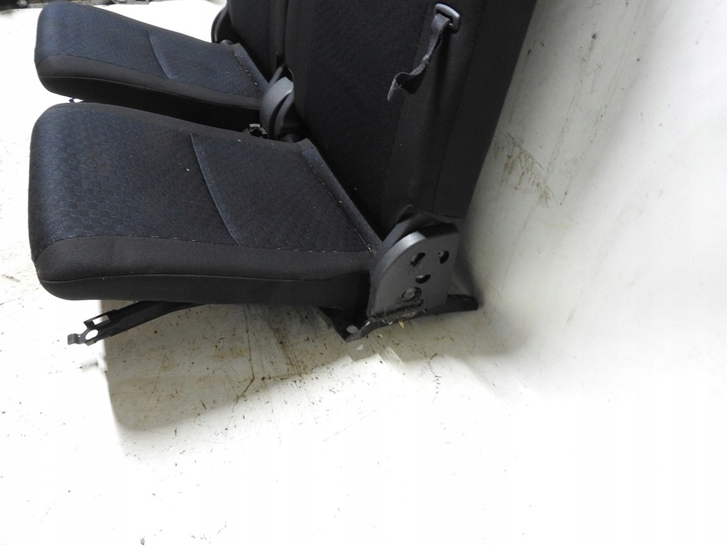 фото №6, Toyota verso 09-13 заднее сиденье задняя сиденье задняя iii 3 ряд