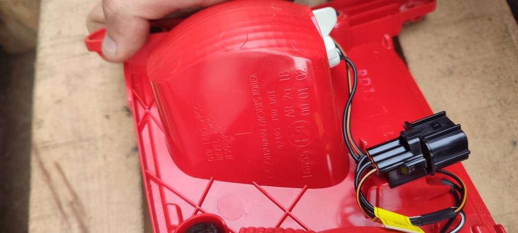 фото №6, Задние свет габаритное левая hyundai kona 92405j9000