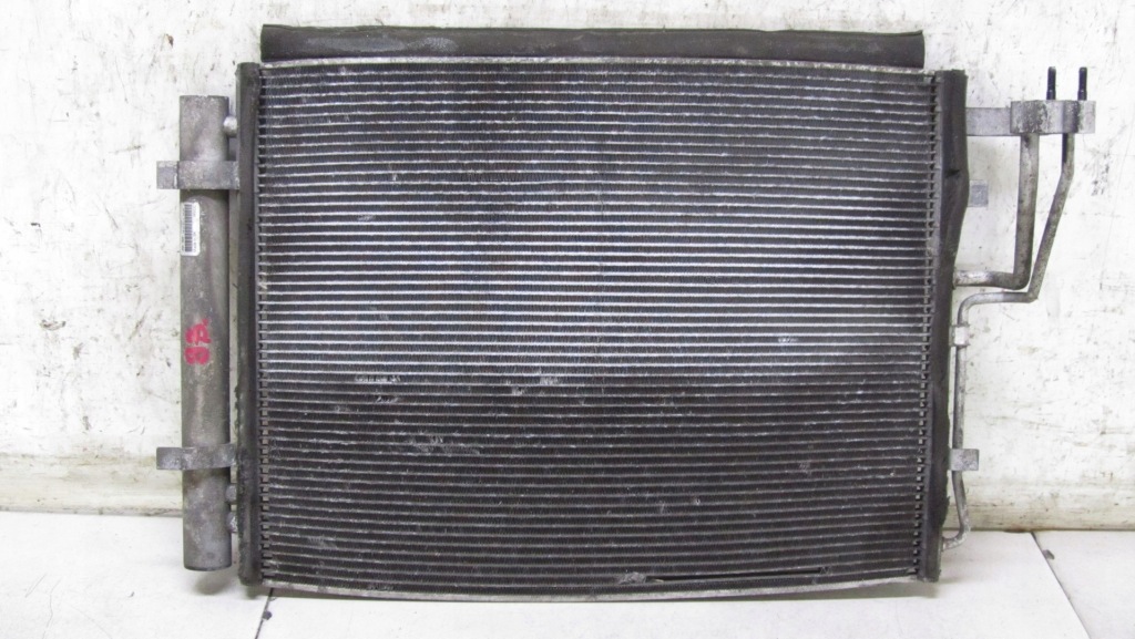 фото №1, Hyundai ix20 1.6 радиатор кондиционера 10-