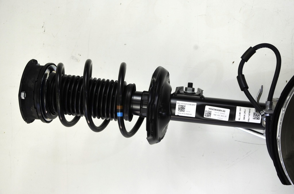 фото №9, Vw golf viii 8 2.0 tdi амортизационная стойка поворотный кулак l+r 5wa407258c / 257c