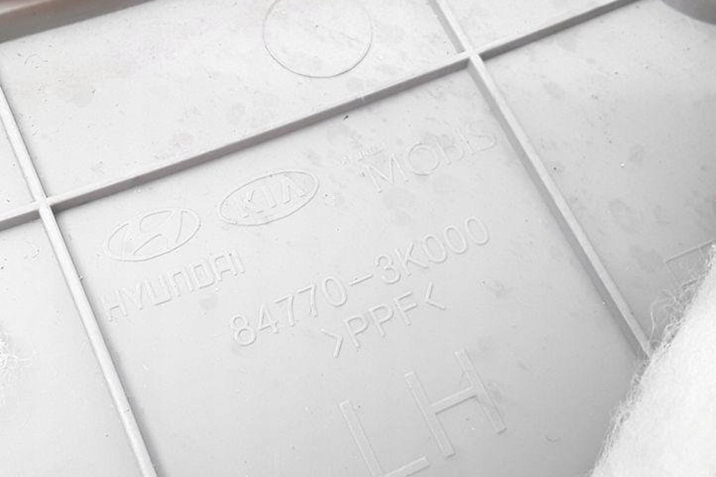 фото №8, Консоль панель приладів hyundai sonata v nf 847703k000 3.34l бензиновий 171kw 2006