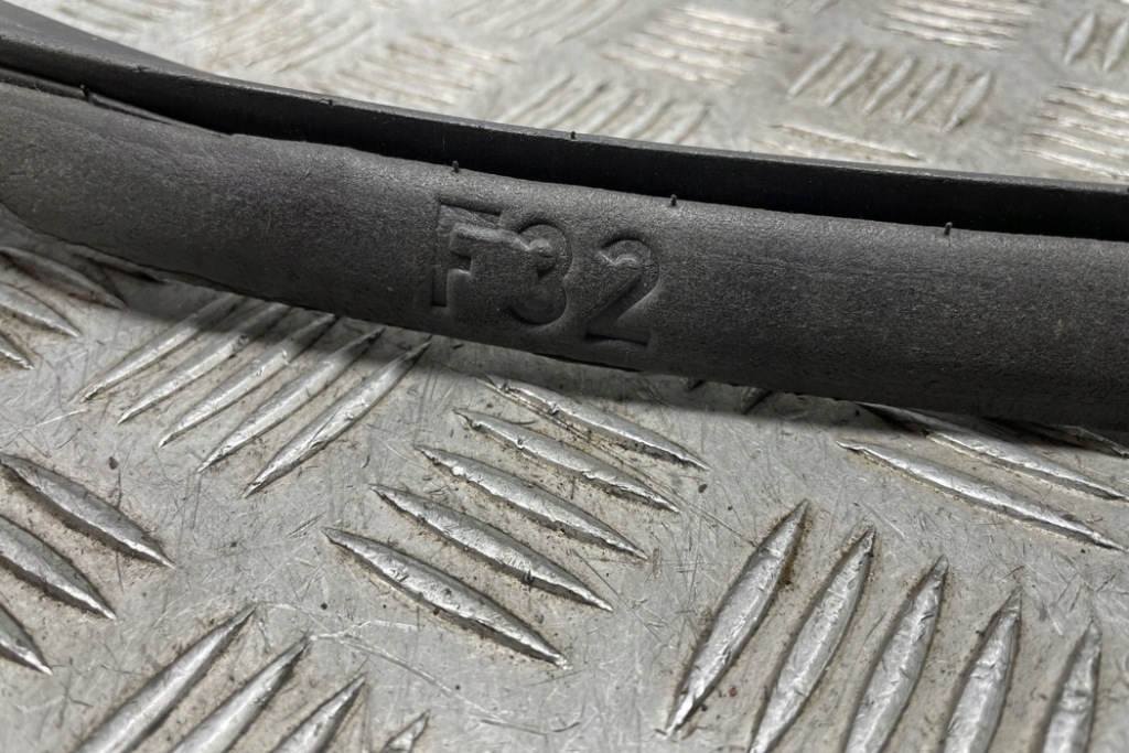 фото №9, Направляющая передний lewego крыла bmw 4 gran coupe f36 7322913 3.0l дизель