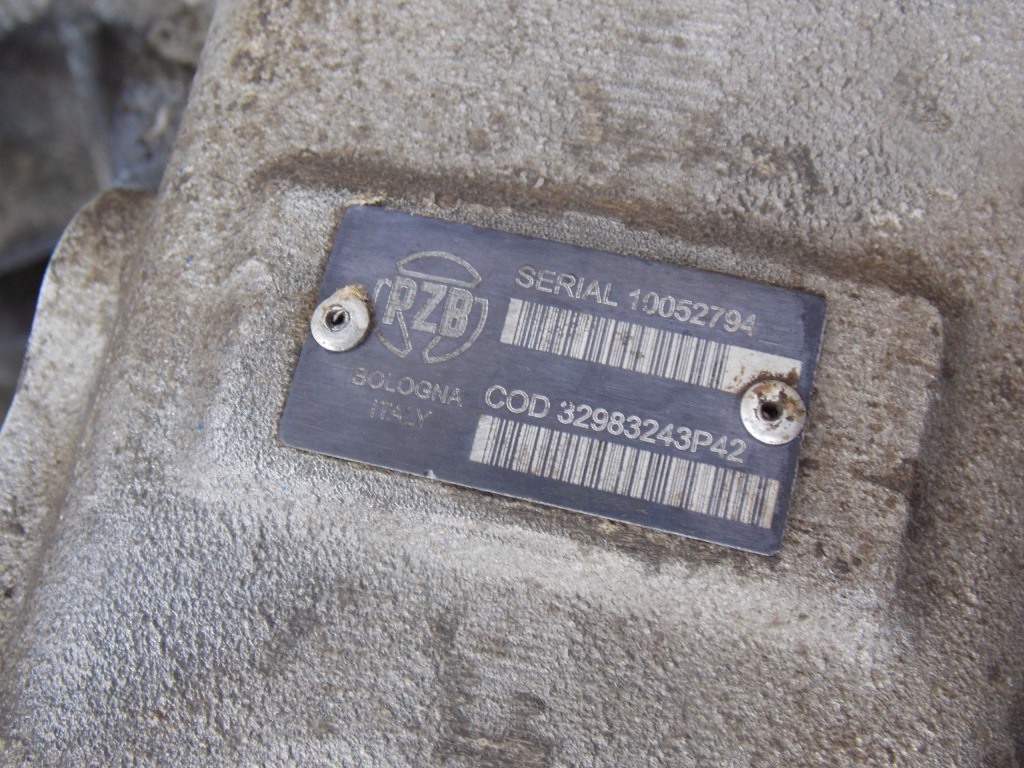 Привод бічна потужності насос kipra renault mascott iveco daily 2.8 dci hpi Недорого